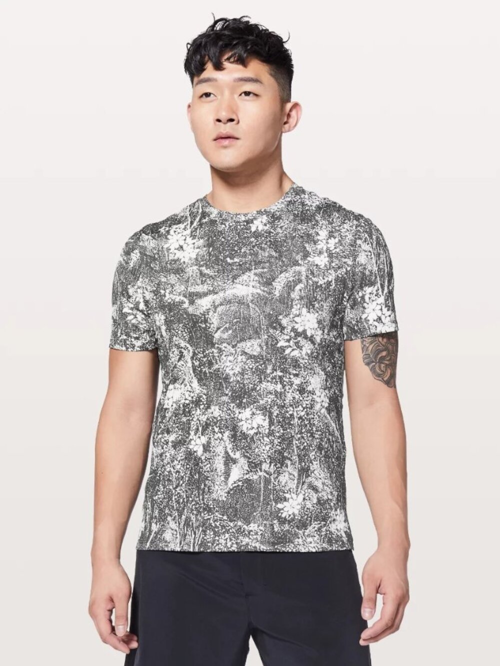 Lululemon Men's Explicit Content Short Sleeve *Reflective - White/Black